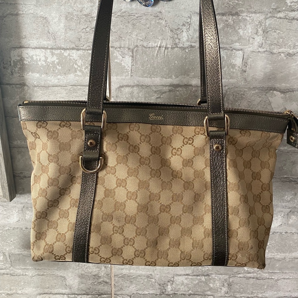 Gucci tote